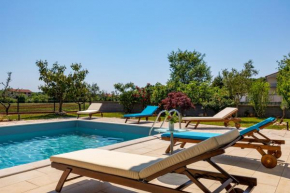 Holiday house with pool near Rovinj